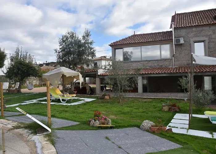 Dignus House בית הארחה Folhadosa