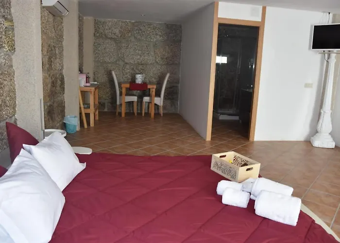 Dignus House בית הארחה 3*