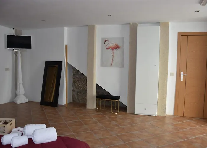 Dignus House 3* Folhadosa